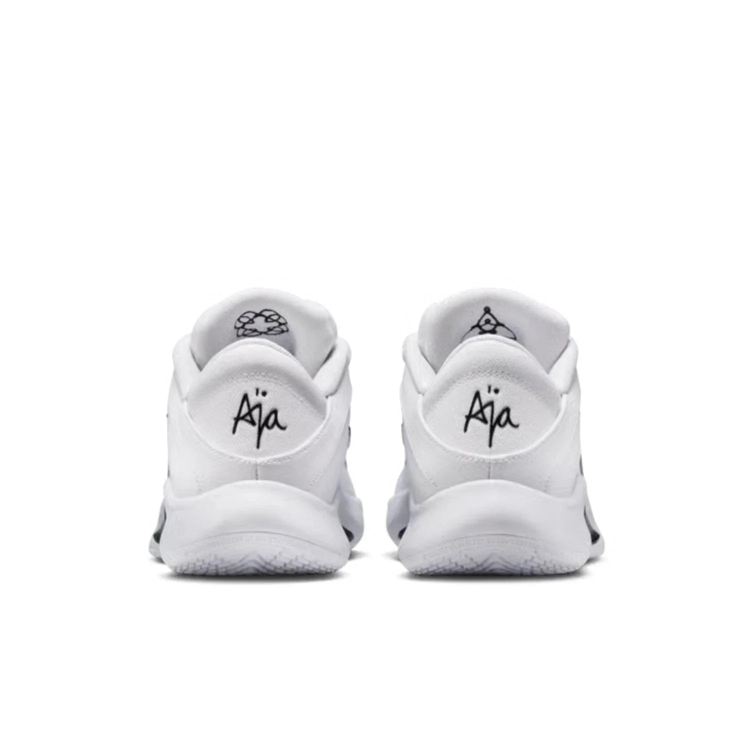 Nike A'ja Wilson HQ8500-100 Sneakers Womens White Black Basketball Shoes MEW1502