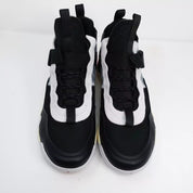 Men's Nike Jordan Defy SP Black/Varsity Red-Muslin CJ7698-001