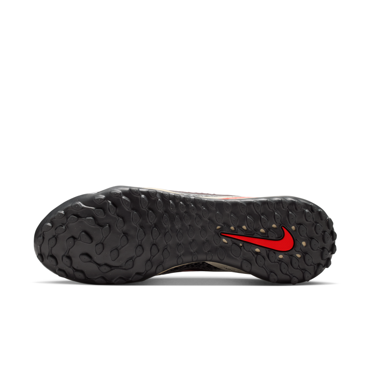 Men's United Phantom 6 Low Academy Turf Soccer Shoes