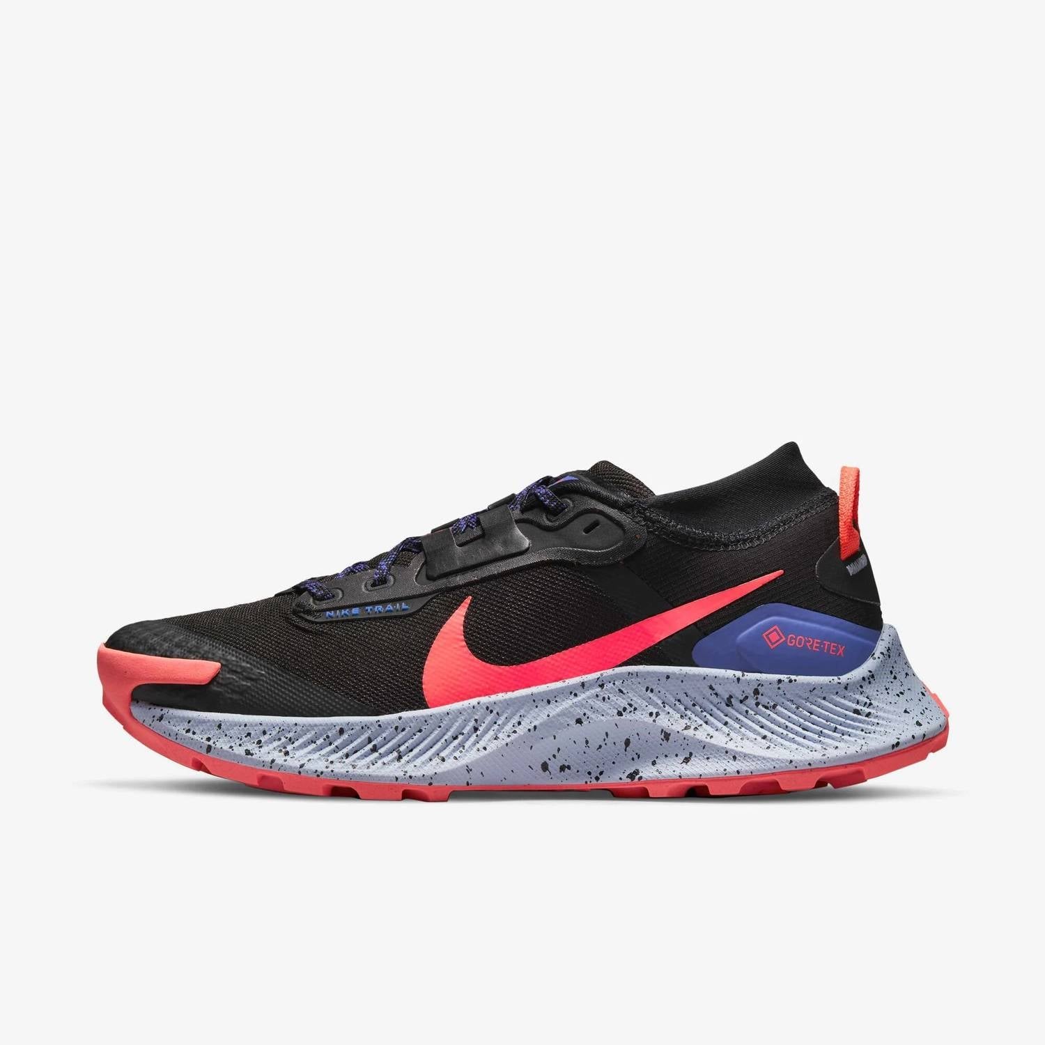 Women's Pegasus Trail 3 Gtx Running Shoes In Black/flash Crimson-Lapis