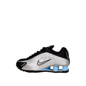 Grade-School Nike Shox R4 Metallic Silver CW2626-004