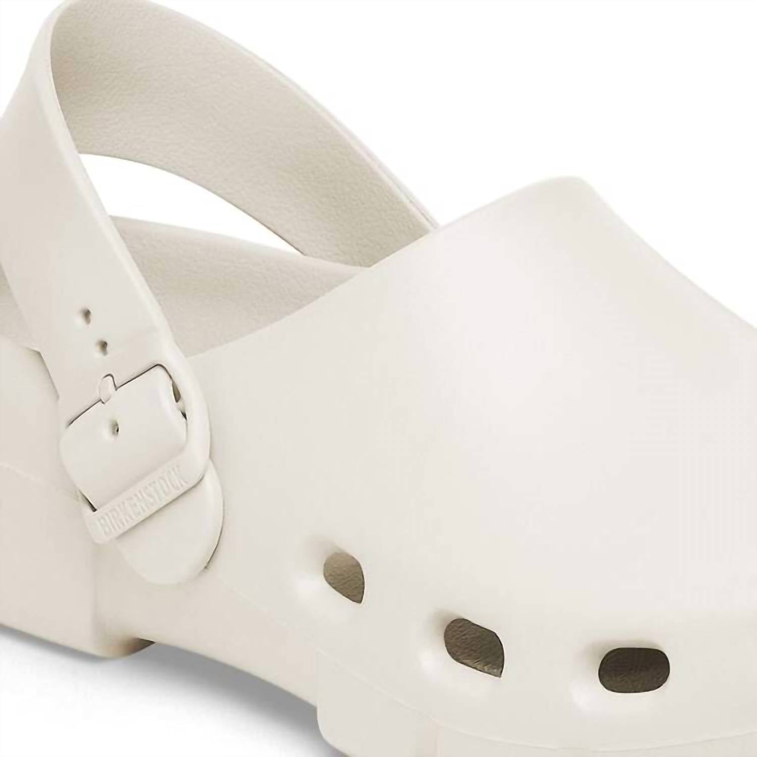 Unisex Birki Flow Eva Clog In Eggshell