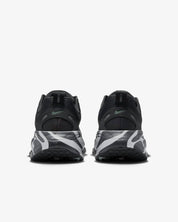 Men's Vomero 18 Sneakers In Anthracite Reflective Silver