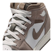 Air Jordan 1 Mid Big Kids' Sneakers