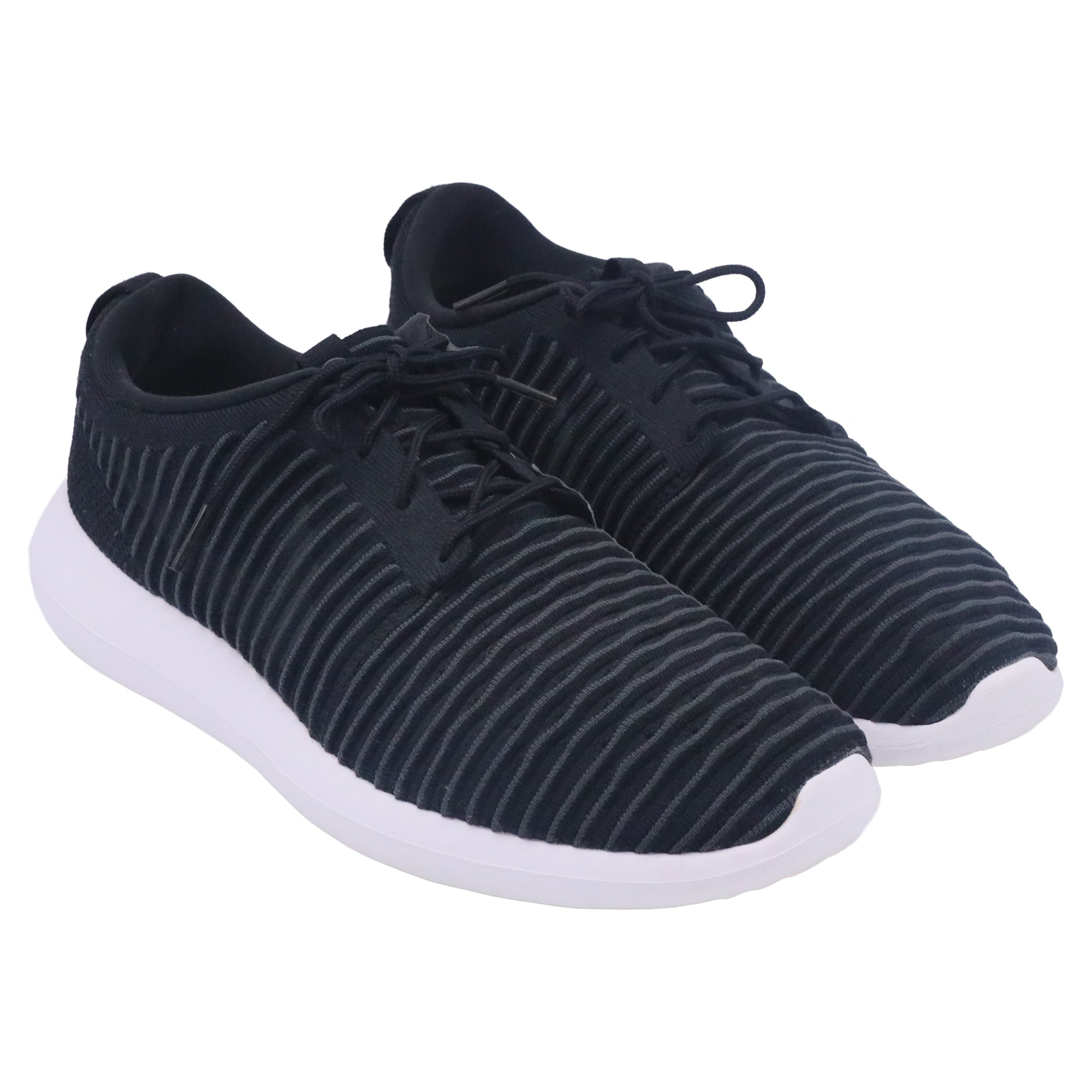 Nike Roshe Two Flyknit Sneakers in Black Nylon