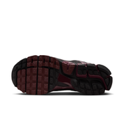 Women's Zoom Vomero 5 Shoes with Reflective Accents