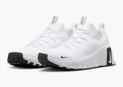 Men's Free Metcon 6 Running Shoes In White/black-White