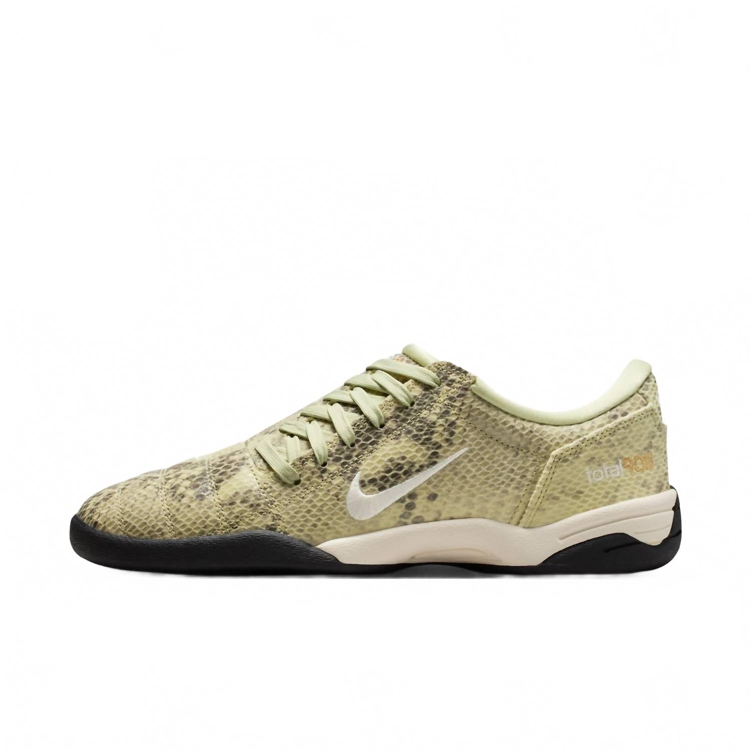 Women's T90 Se Shoes In Olive Aura/pale Ivory