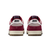 Men's Dunk Low Retro Se Sneakers In College Grey/white-Team Red-Sail