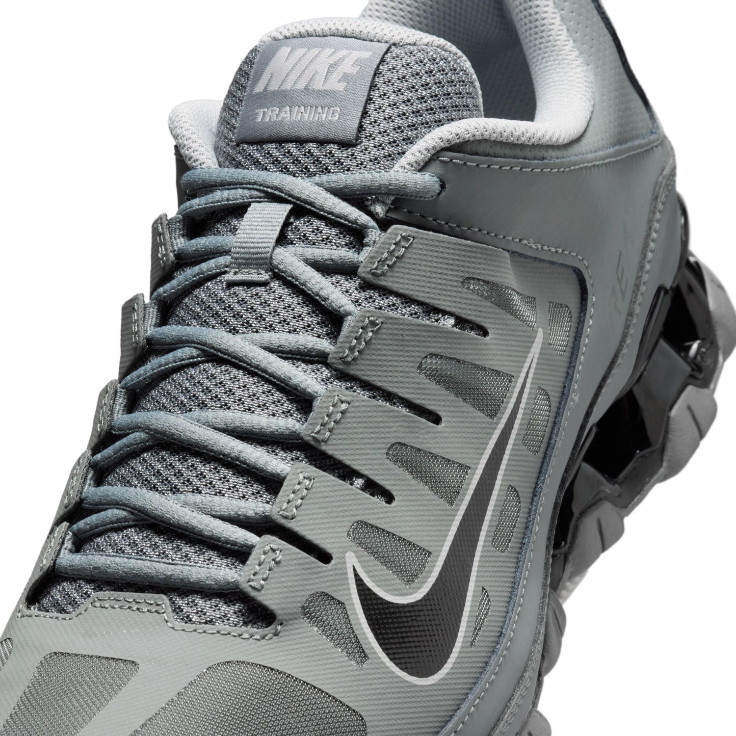 Reax 8 TR - Mens