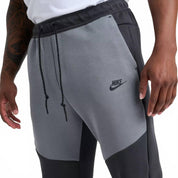 Men's Tech Fleece Joggers In Black/grey