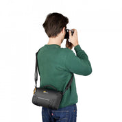 Adventura SH 160 III Camera Bag (Black)