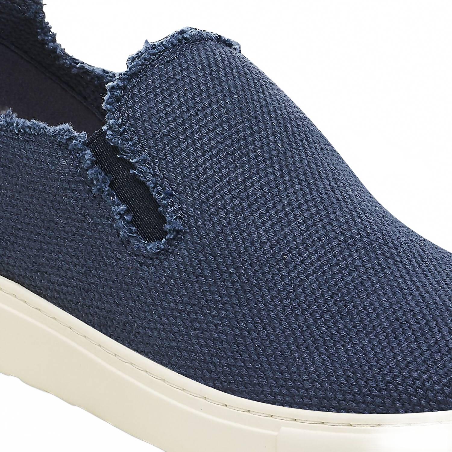 Women's Bend Decon Slip On Shoes In Midnight Canvas