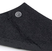 Unisex Zermatt Rivet Narrow Slippers In Anthracite