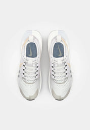Women's Zoomx Zegama Trail 2 Running Shoes In Summit White/black