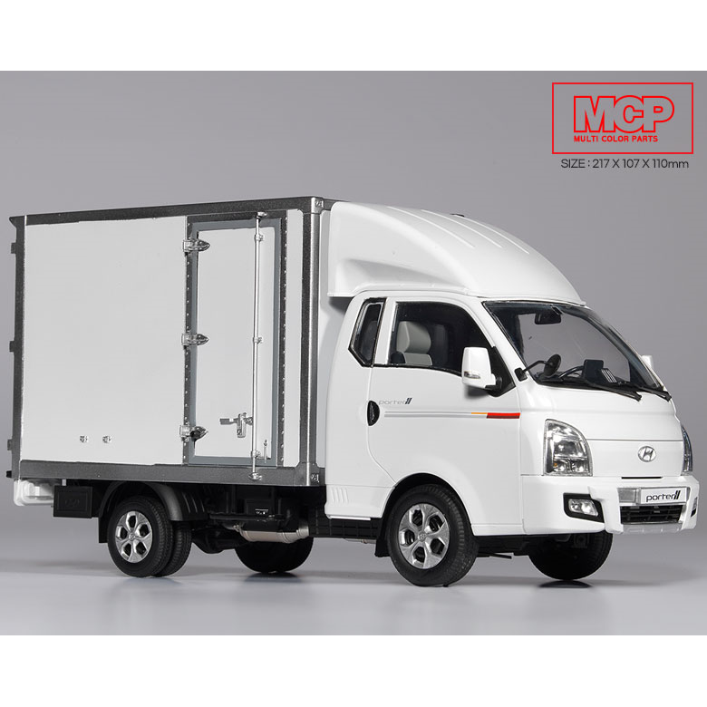 Academy 1/24 Kia Porter II Box Truck Scaled Plastic Model Kit