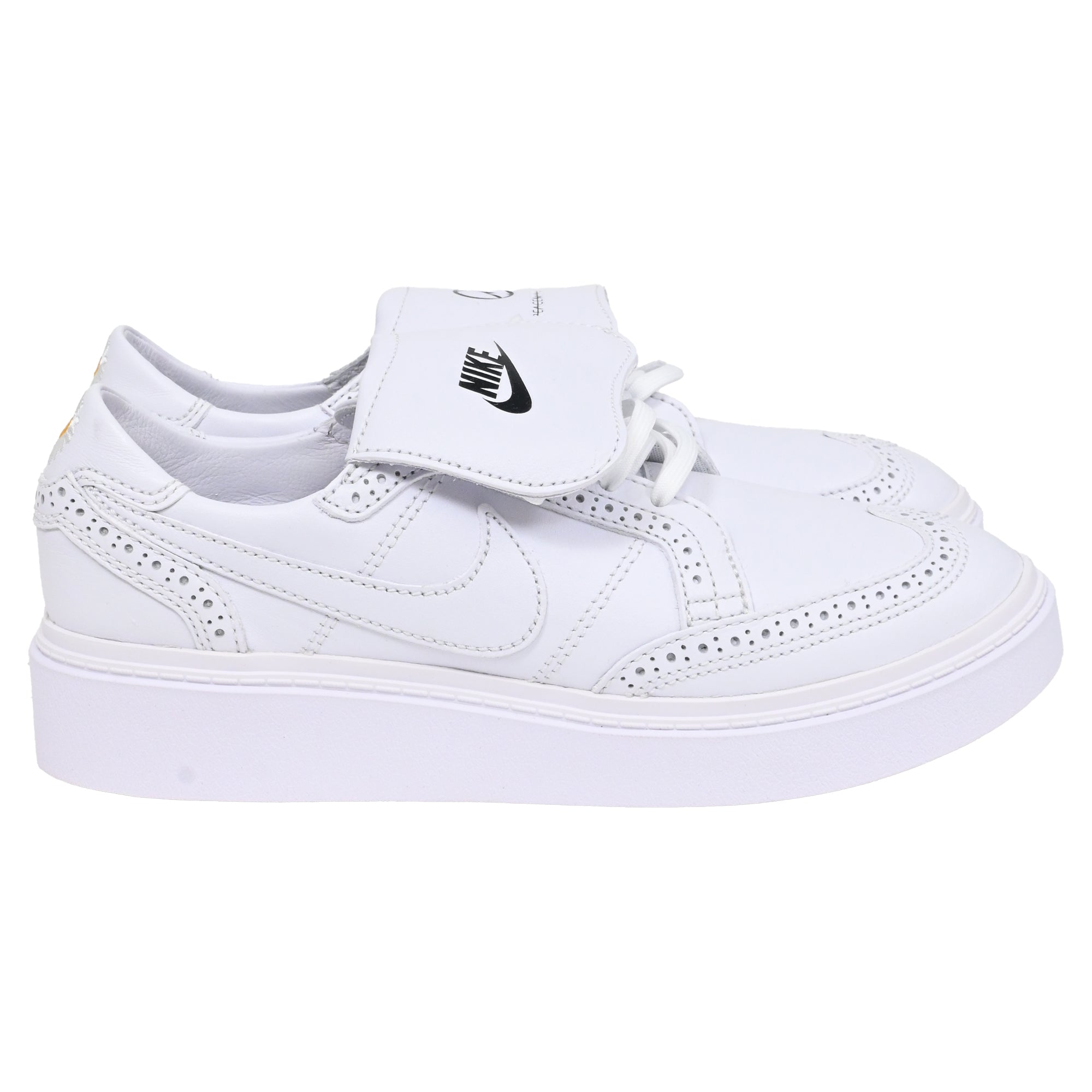 Nike Kwondo 1 Sneakers in White Leather