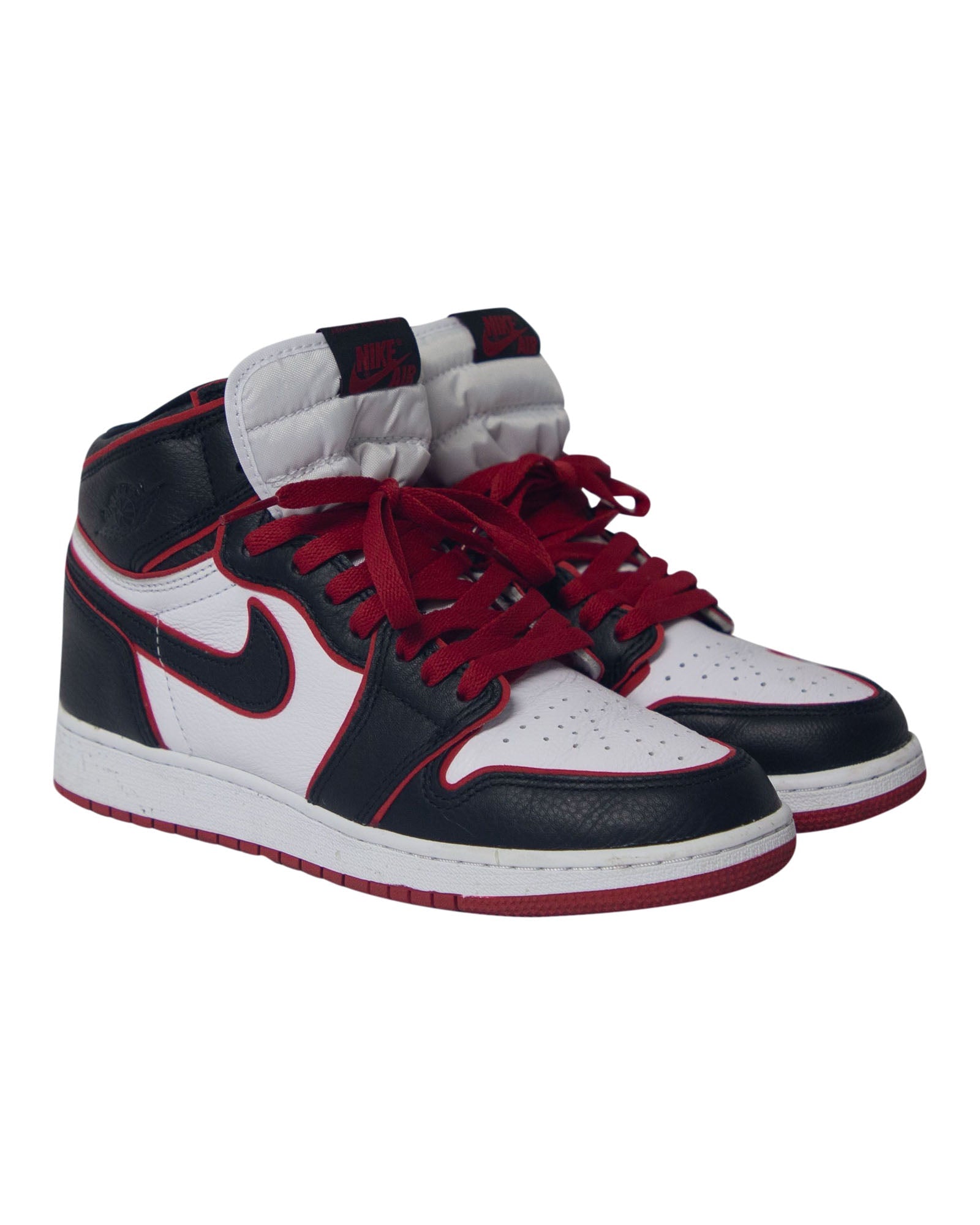 Nike Air Jordan 1 Retro High OG Bloodline in Black Leather