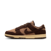 Women's Dunk Low x Harris Tweed Shoes