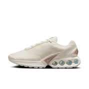 Women's Air Max Dn SE Shoes