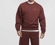 Solo Swoosh Fleece Crew Sweatshirt In Burgundy Crush/burgundy Crush/white
