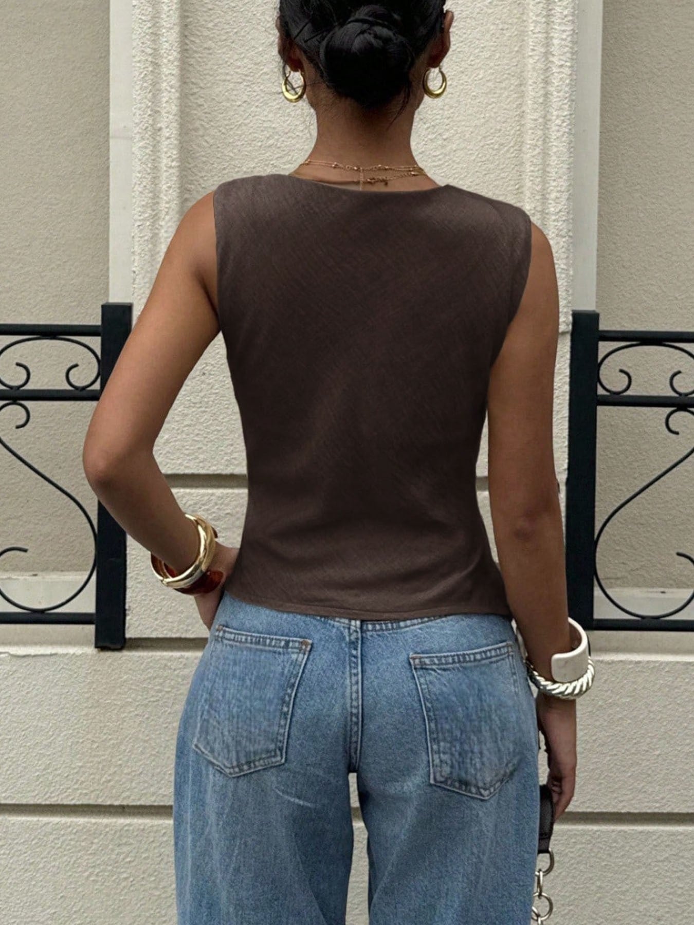 6fb7a78d-33c0-47fb-acce-e5a0f9611bc6-Max