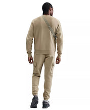 Men's Club Fleece Cargo Pants In Parachute Beige