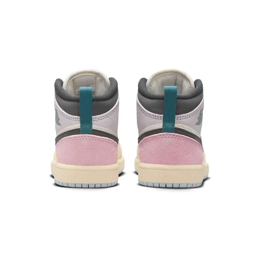 Air Jordan 1 Mid SE Little Kids' Sneakers