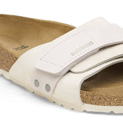 Unisex Oita Modern Suede Sandal In Antique White
