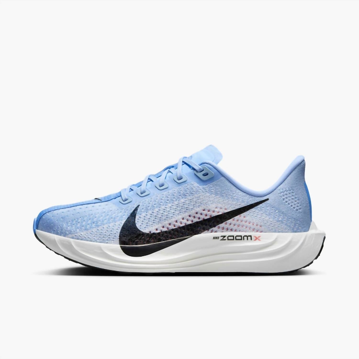Women's Pegasus Plus Shoe In Aluminum/black/royal Pulse