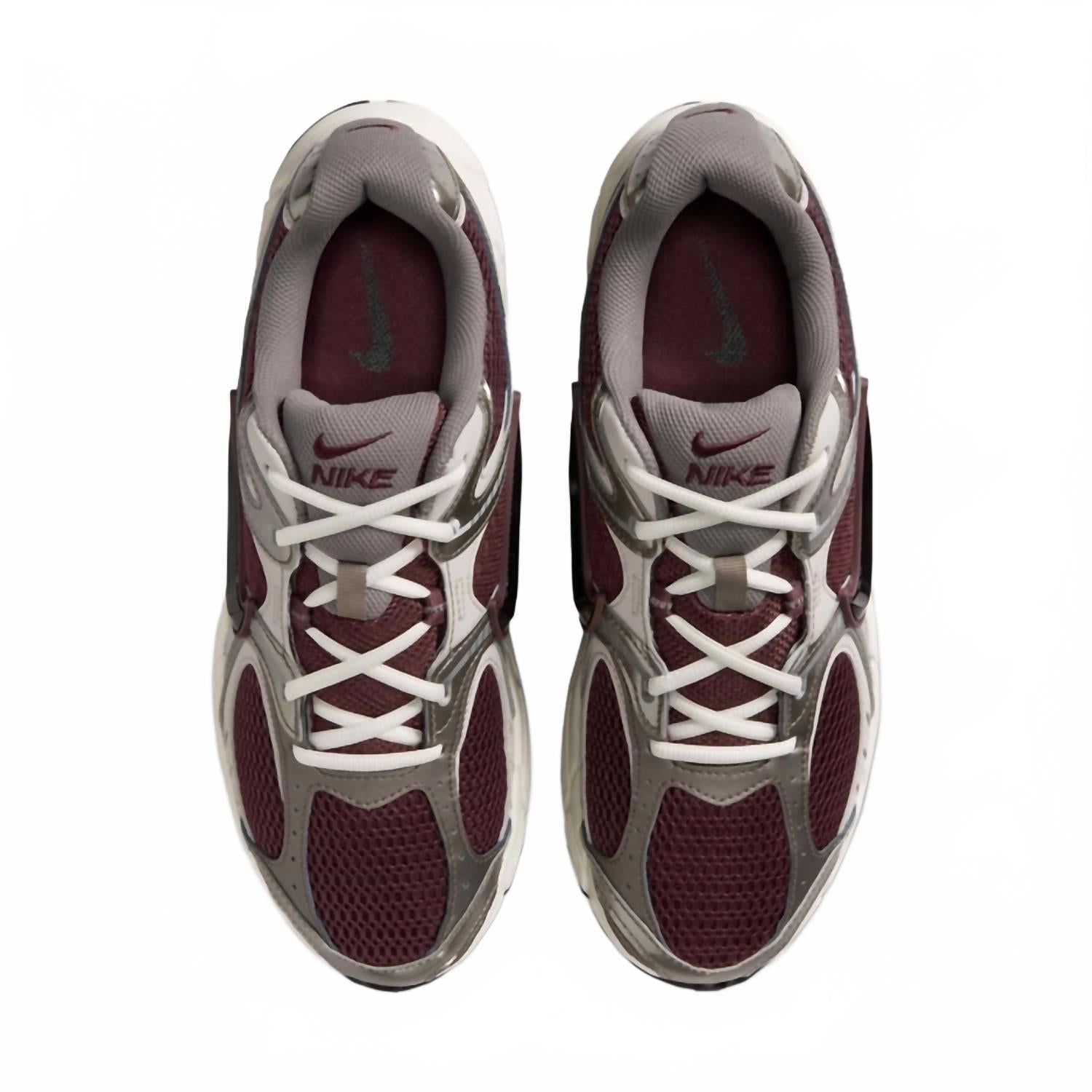 Men's V5 Rnr Sneakers In Burgundy Crush Black College Grey