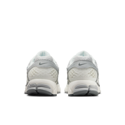 Men's Zoom Vomero 5 Shoes