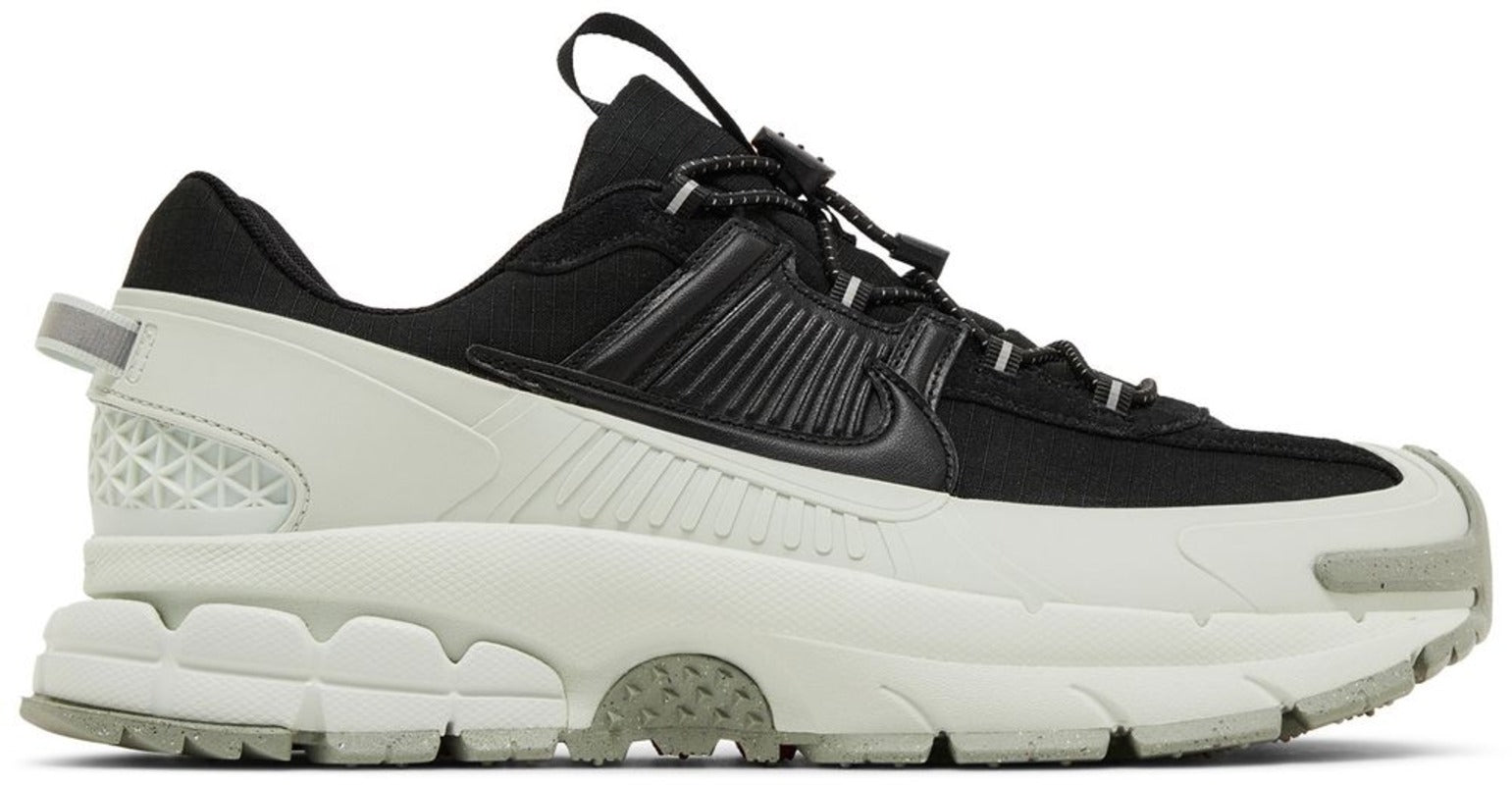 Nike Zoom Vomero 5 Roam Black Light Silver