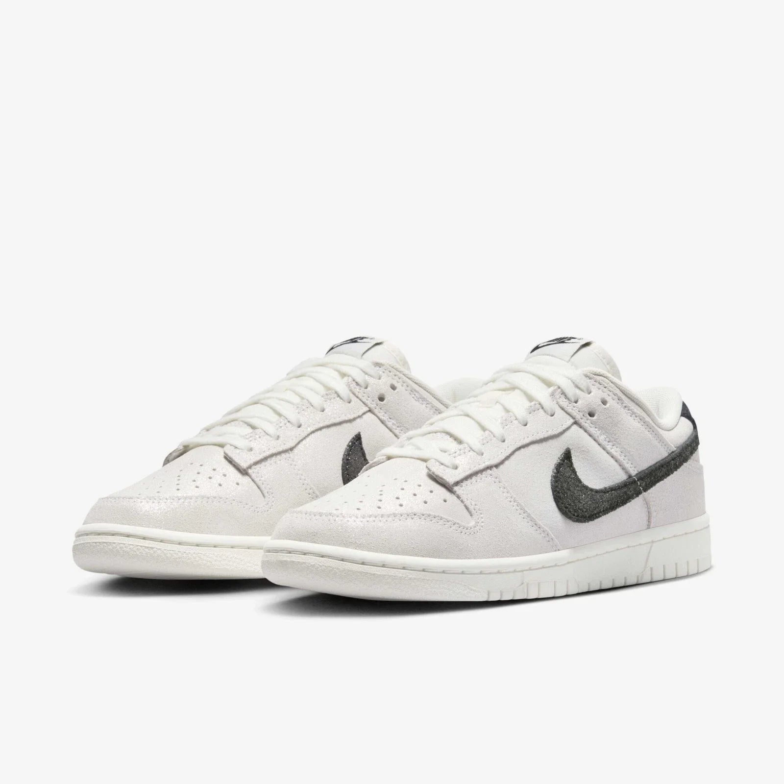 Nike Dunk Low SE HQ3502-100 Sneakers Women's White Black Lifestyle Shoes LIQ749