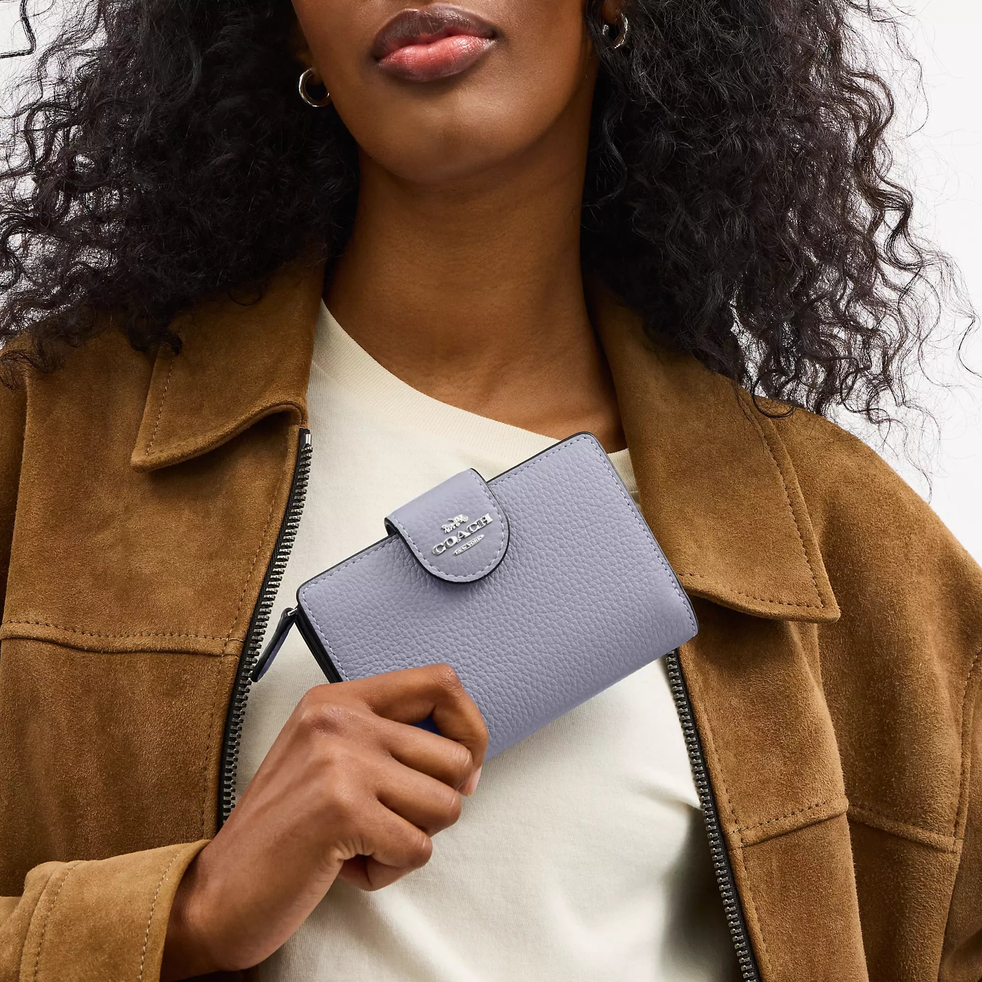 Coach Outlet Medium Corner Zip Wallet