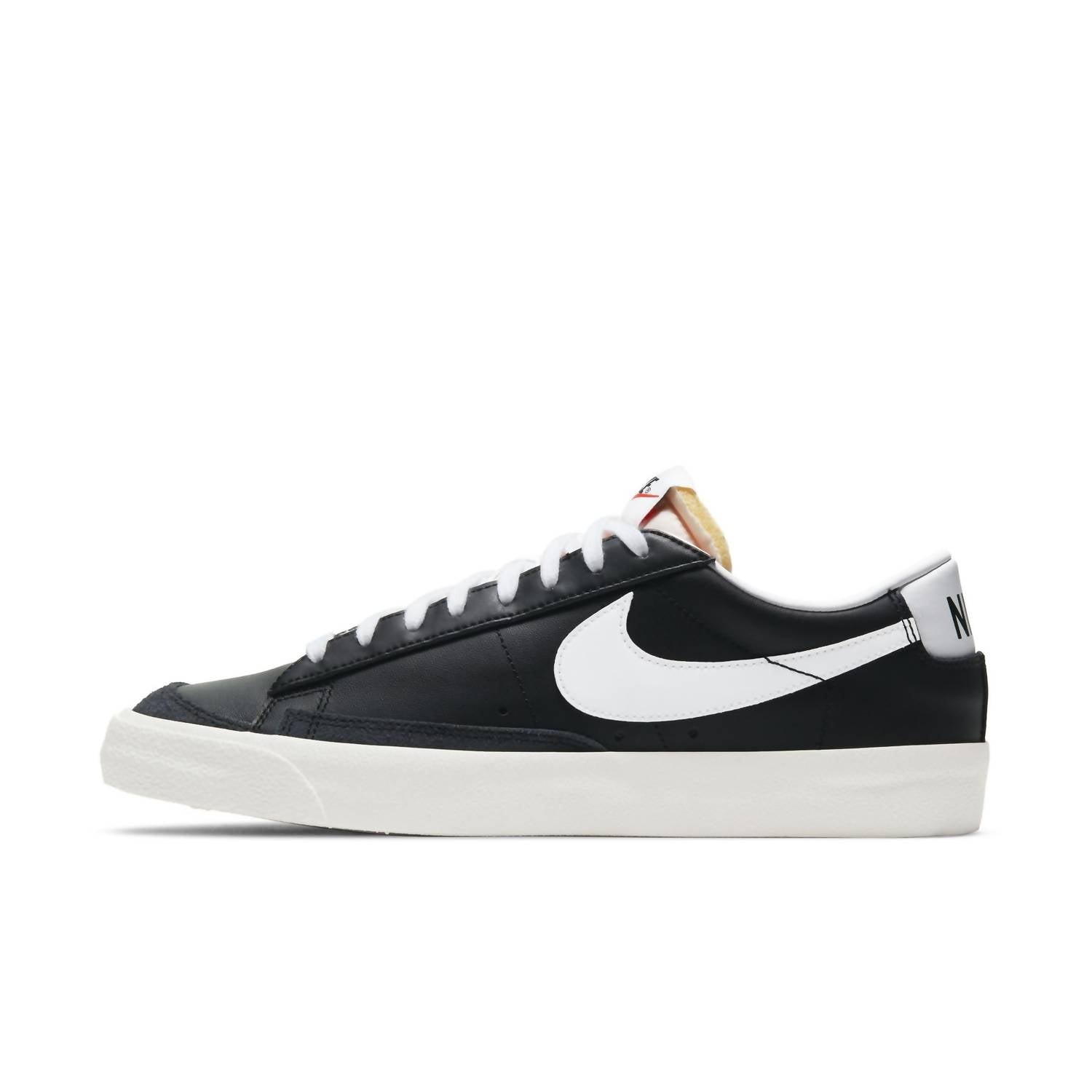 Men's Blazer Low '77 Vintage Sneaker In Black/sail/black