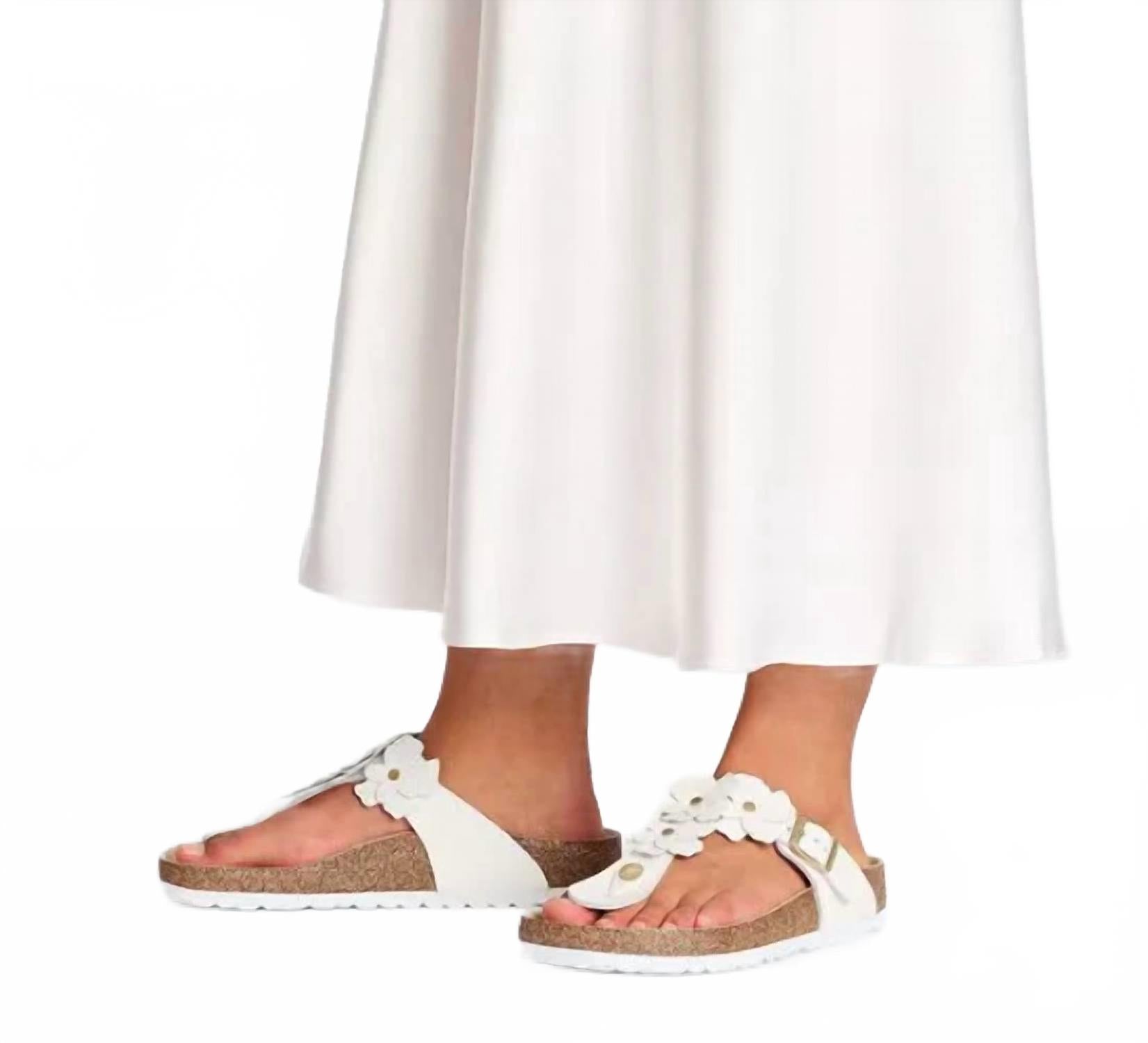 Women's Gizeh Flower Sandals In White