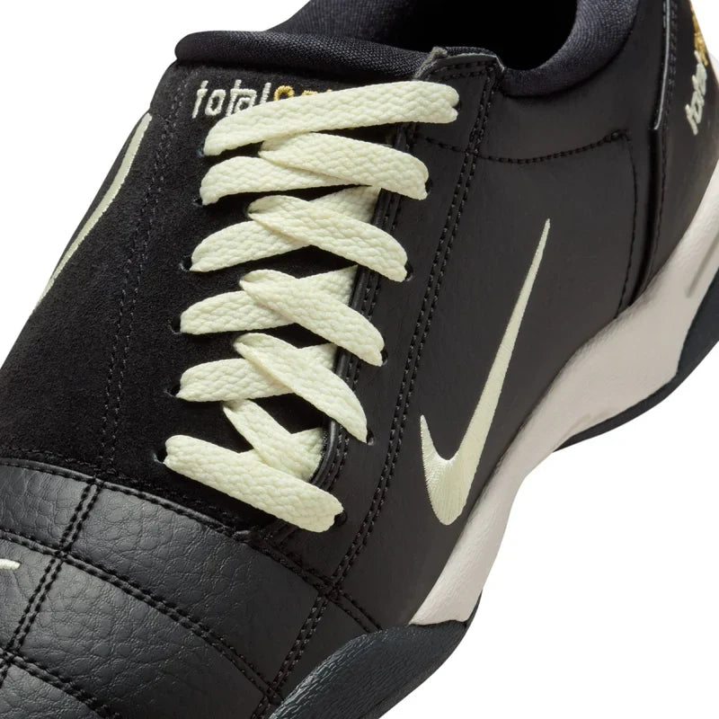 Nike Total 90 Men's Sneakers