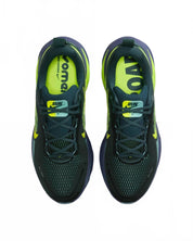 Men's Vomero 18 Road Running Shoes In Seaweed Cannon Sanded Purple Volt