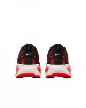 Men's Vomero 18 Road Running Shoes In Black Bright Crimson Team Red Summit White