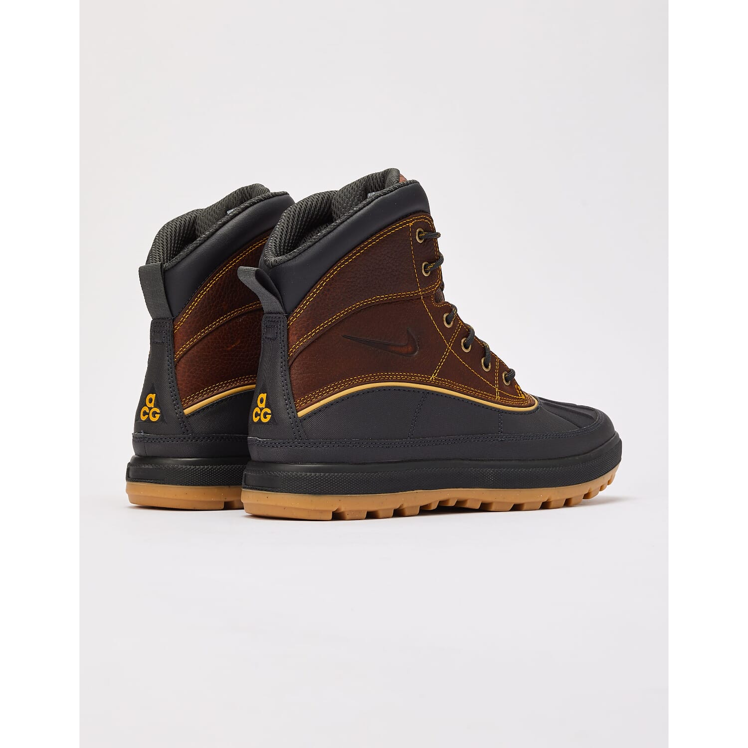 Men's Nike Woodside II Dark Gold Leaf/Dark Gold Leaf 525393-770