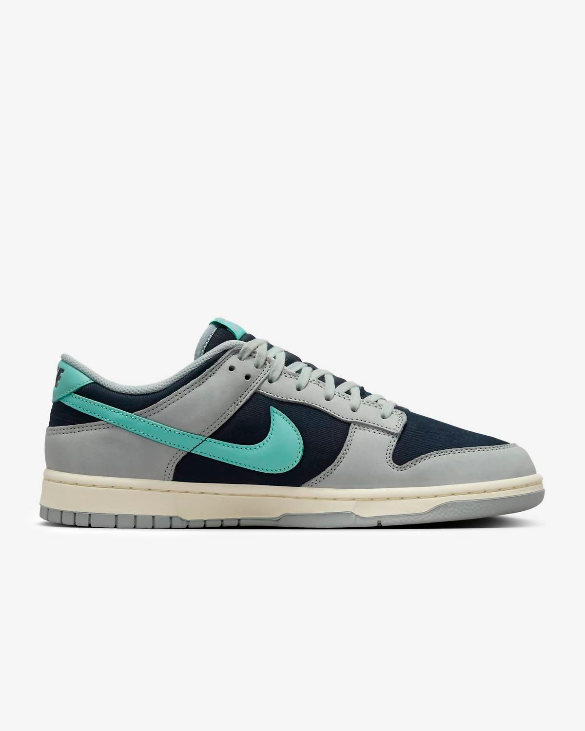 Men's Dunk Low Retro Premium Sneakers In Light Pumice/dark Obsidian/coconut Milk