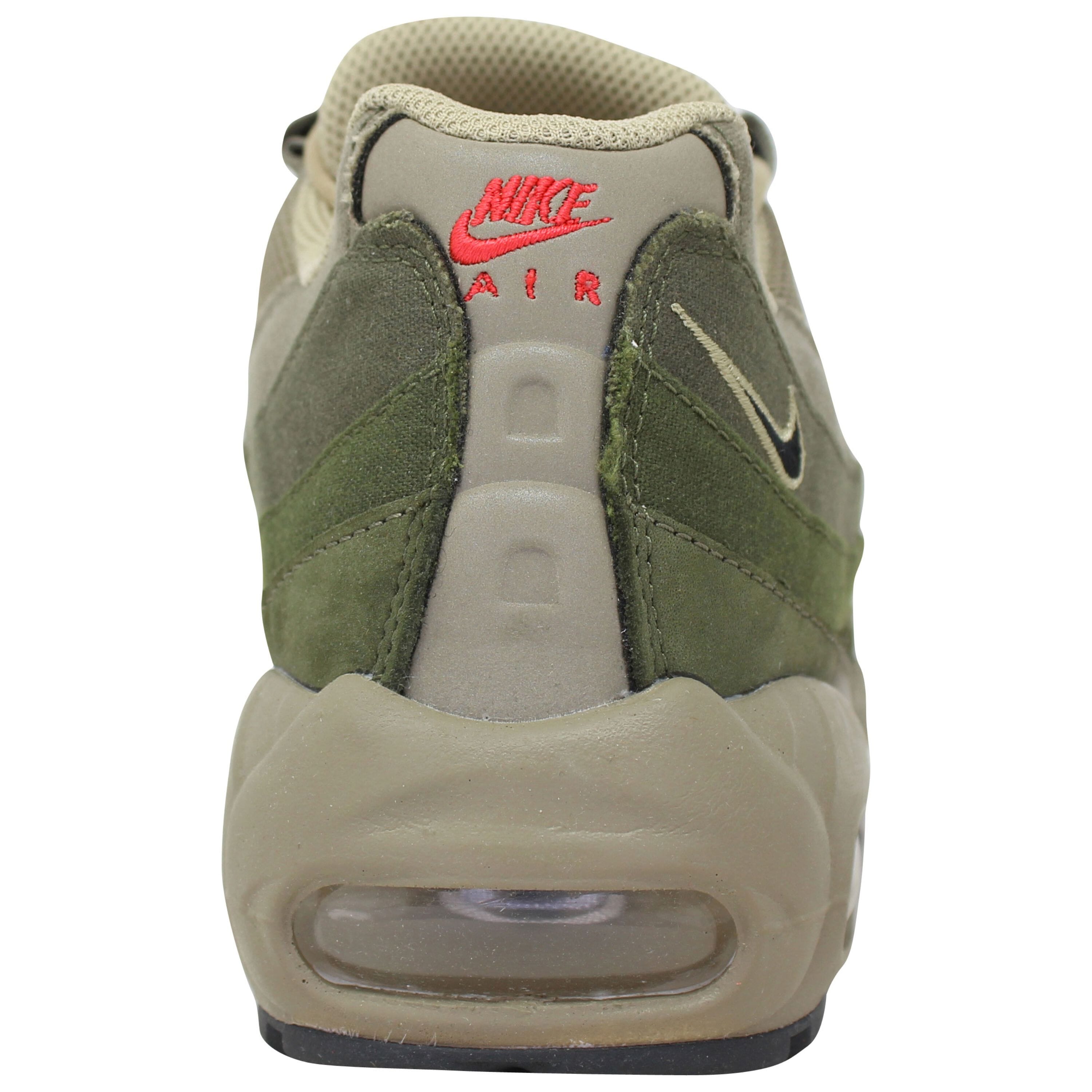 Nike Air Max 95 SE Olive/Green  DQ8570-200 Men's