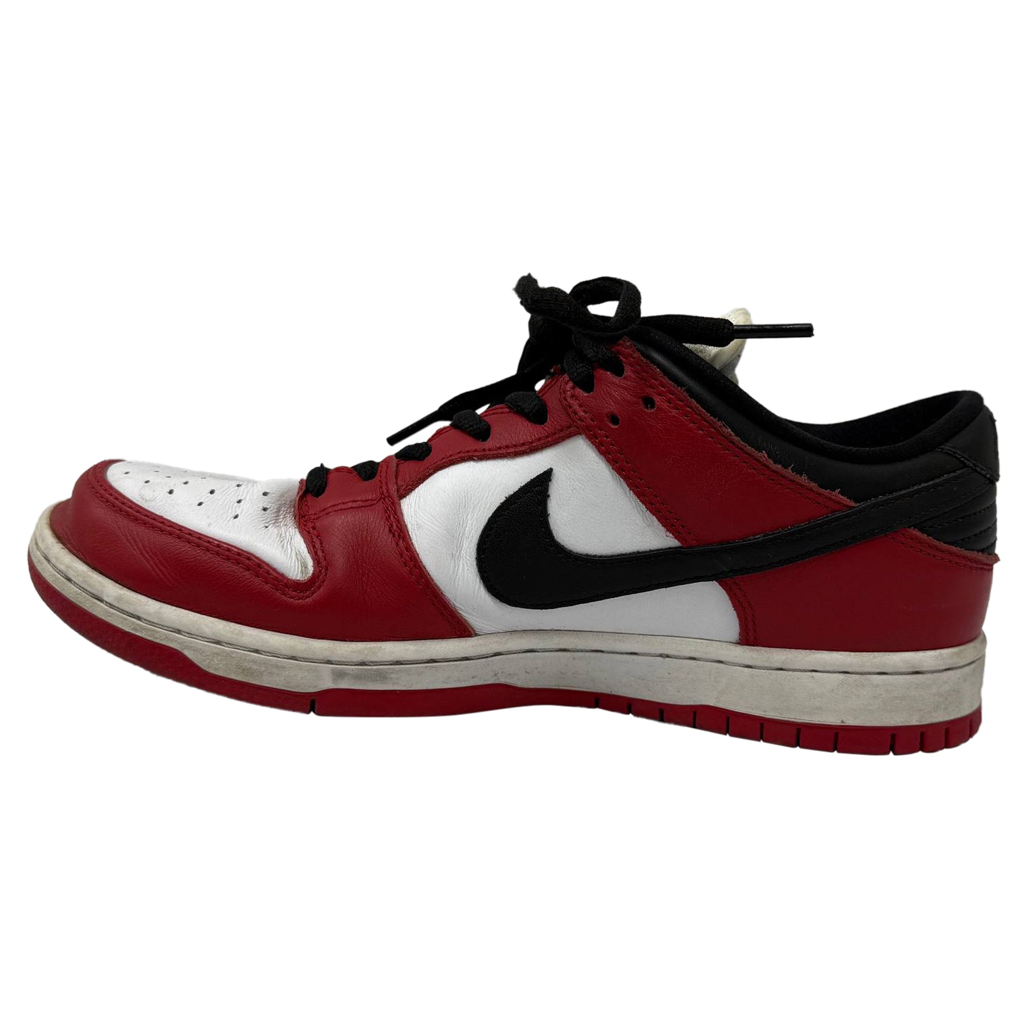 Nike SB Dunk Low Pro Sneakers in Chicago Leather