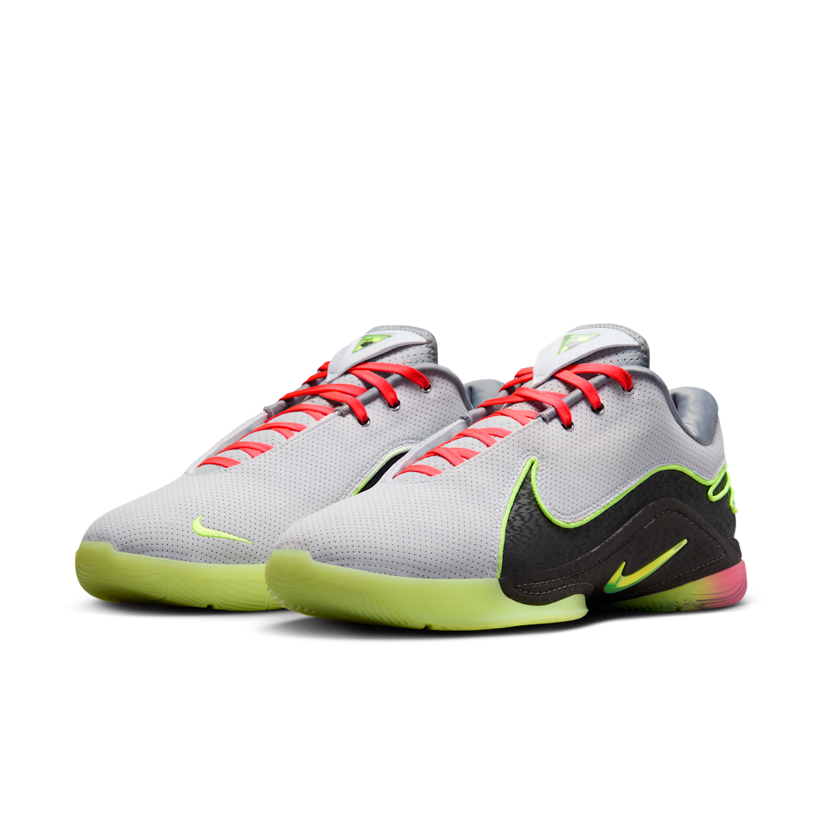 Men's LeBron XXII Basketball Shoes