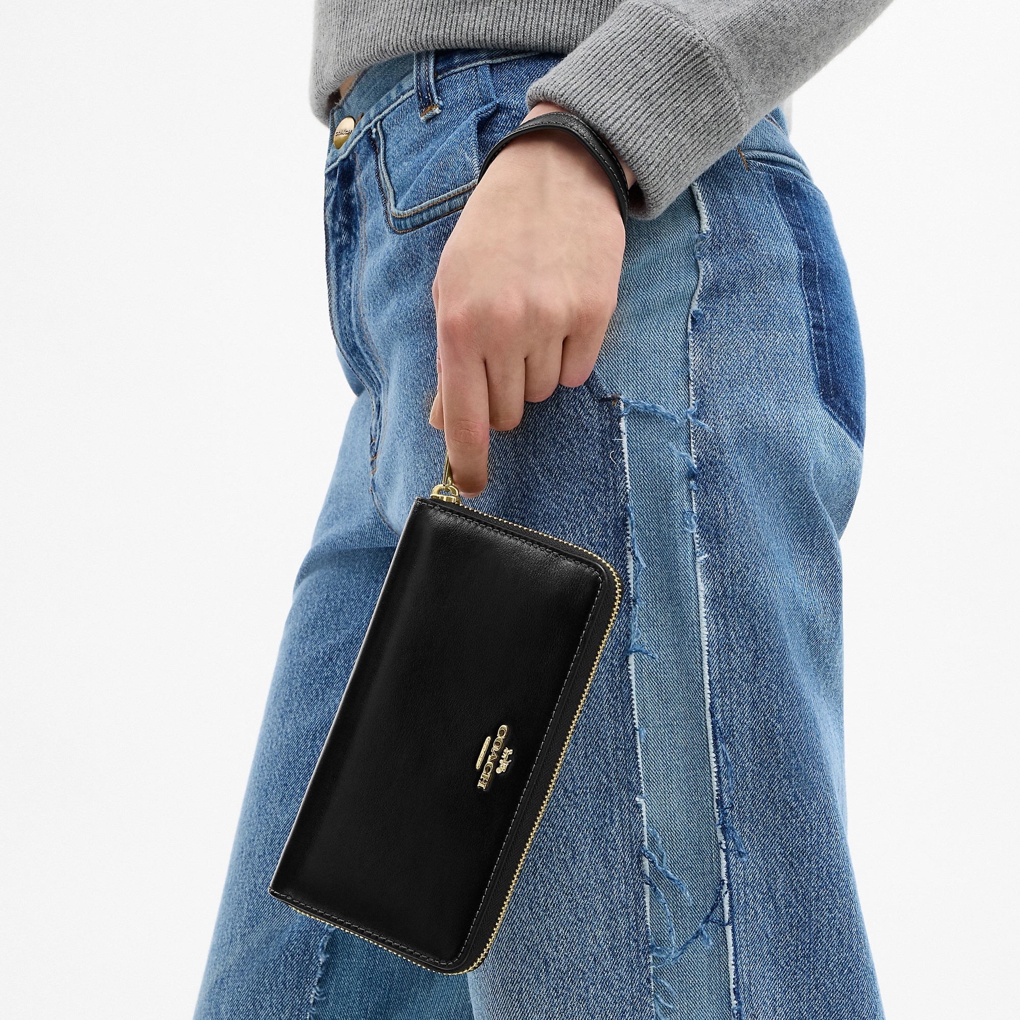Coach Outlet Long Zip Around Wallet