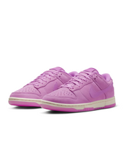 Women's Nike Dunk Low DV7415-500 Sneakers Rush Fuchsia Lifestyle Shoes HAM331