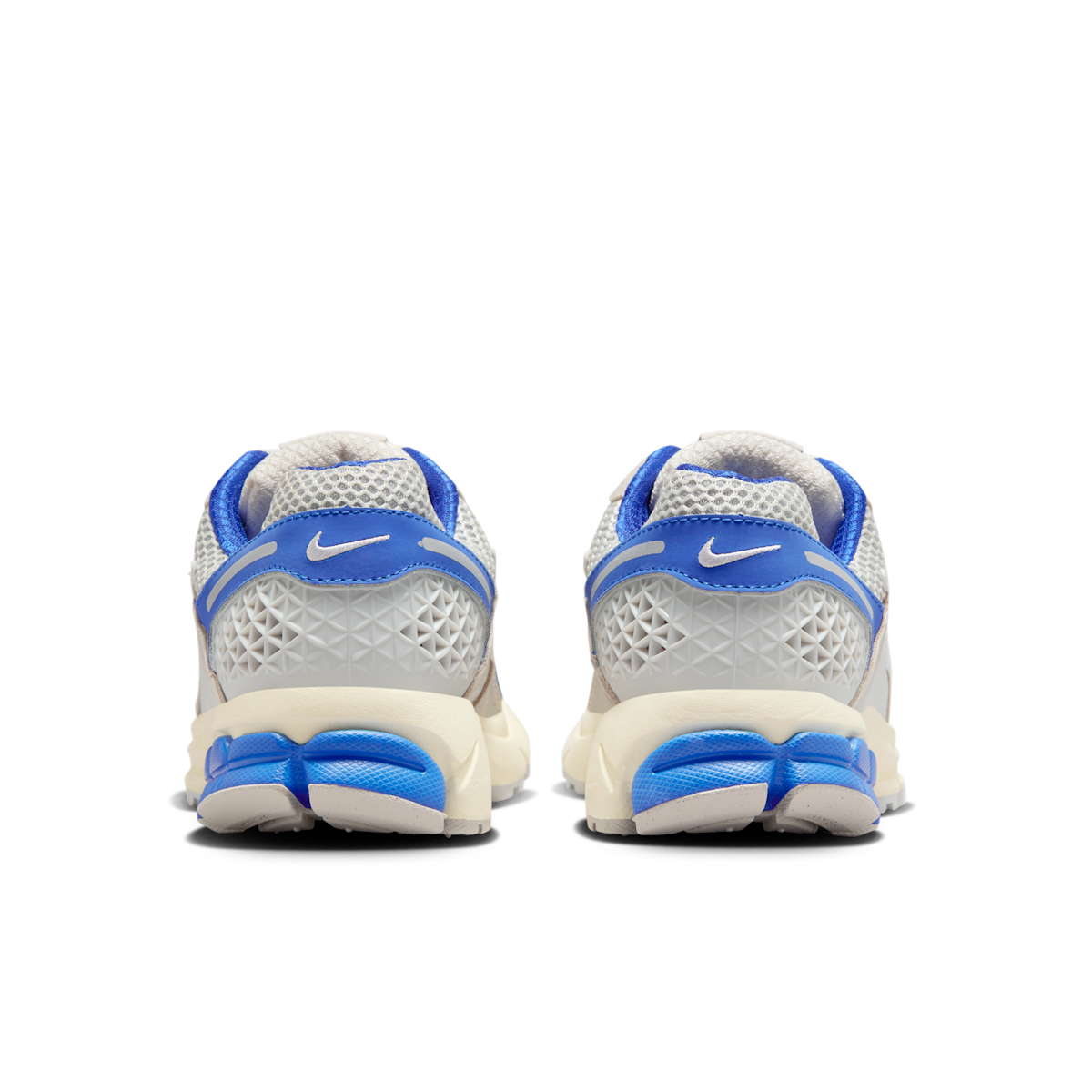 Women's Zoom Vomero 5 Shoes