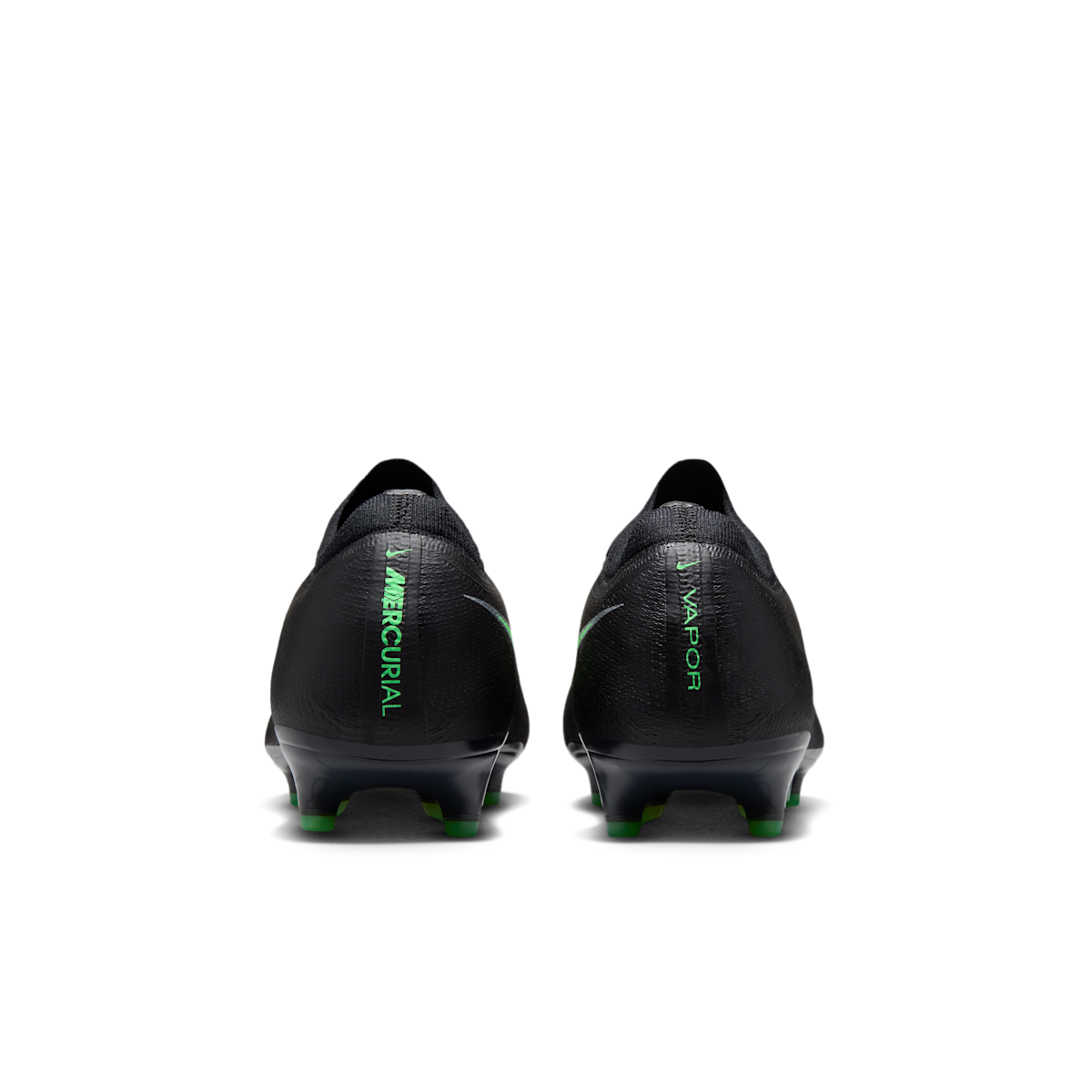 Men's Mercurial Vapor 17 Elite Artificial-Grass Low-Top Soccer Cleats