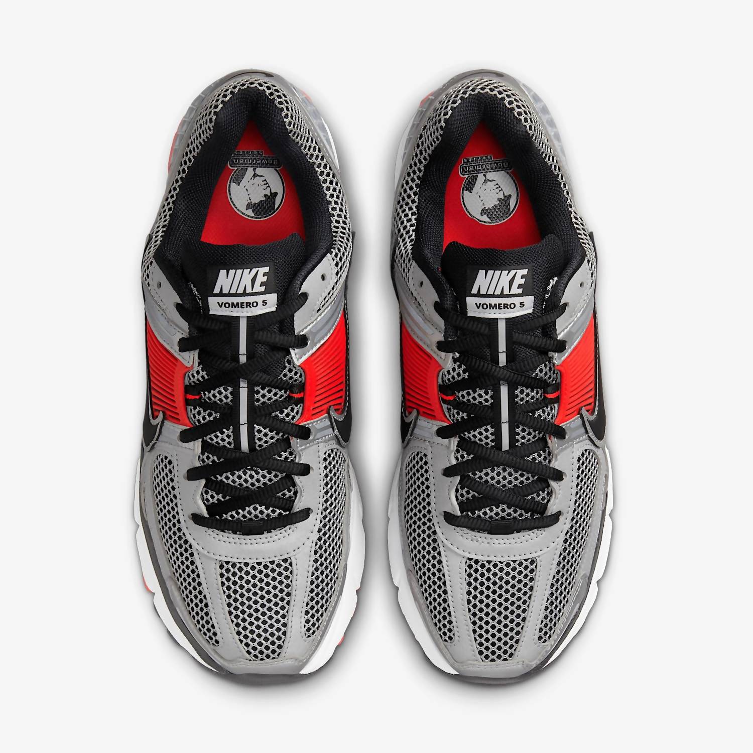 Men's Zoom Vomero 5 Sneaker In Metallic Silver/flat Silver/light Crimson/black